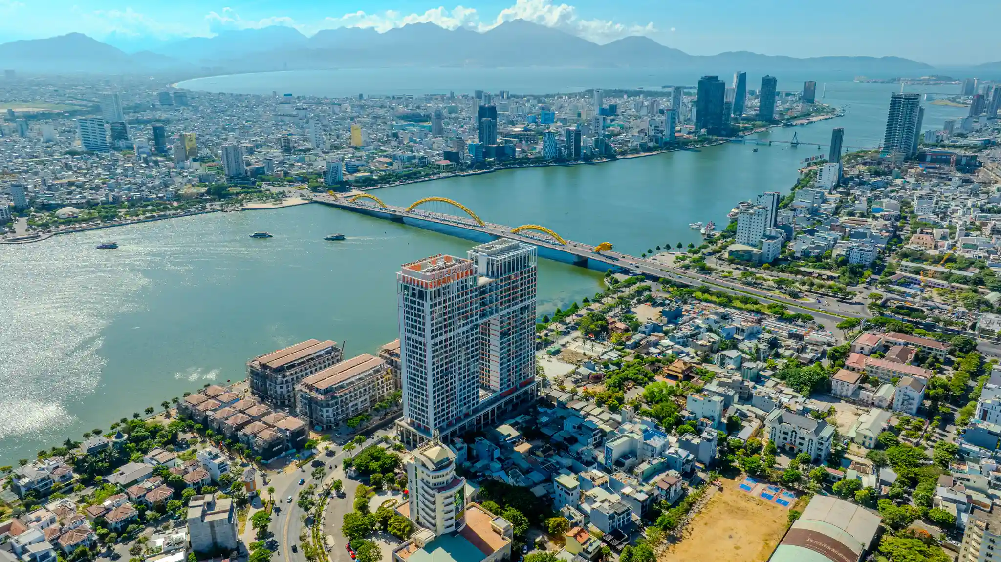 Sun Ponte Cau Rong Da Nang Tran Hung Dao (11)