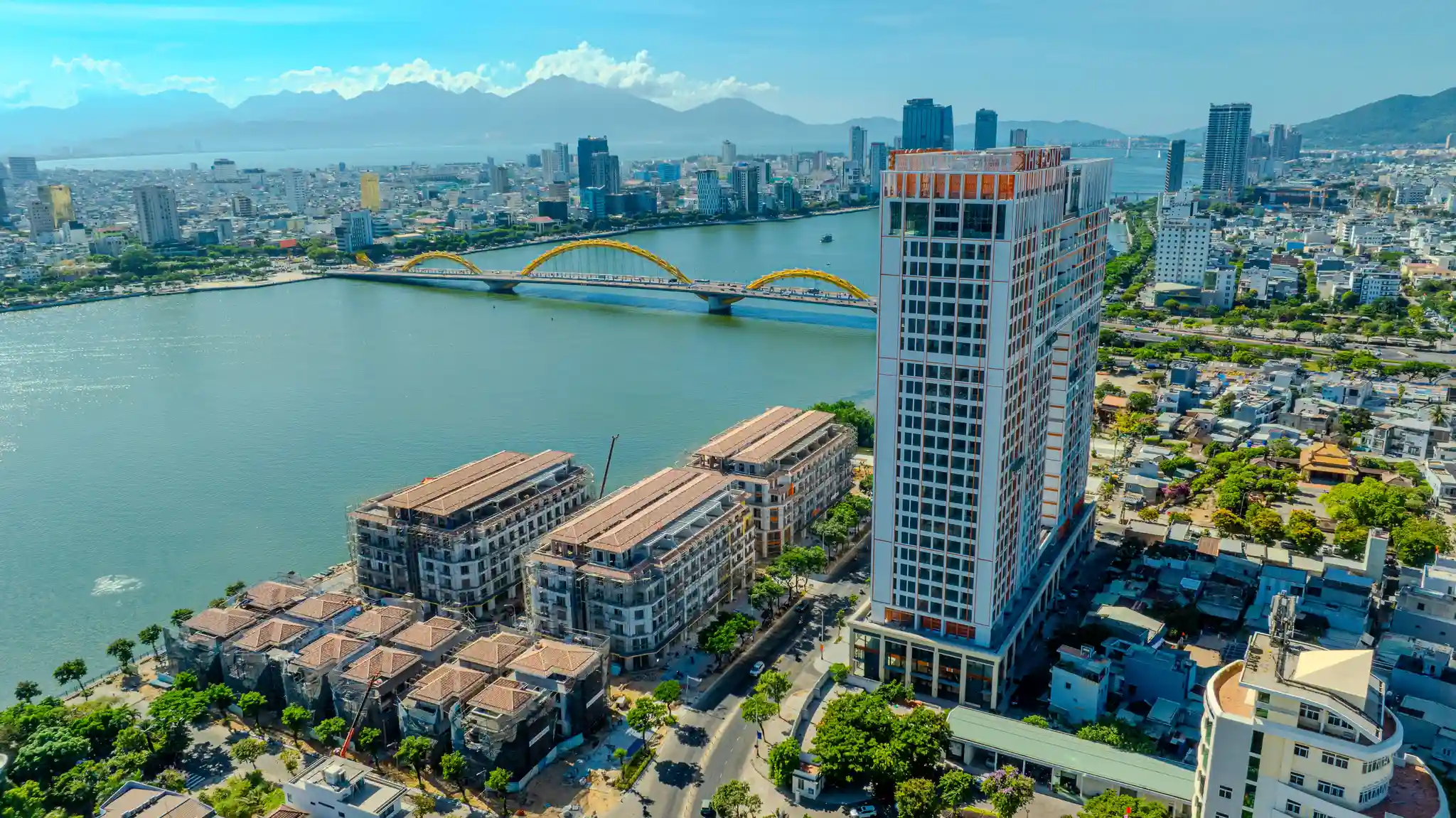 Sun Ponte Cau Rong Da Nang Tran Hung Dao (13)