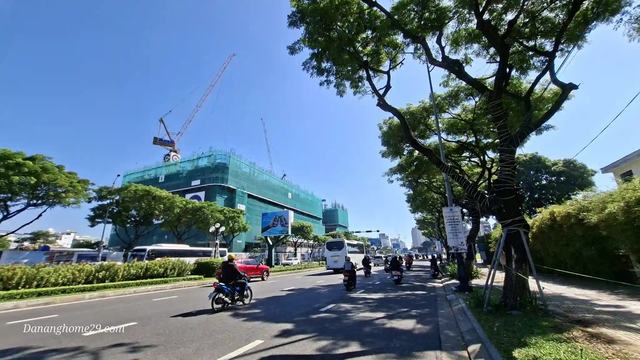 The Legend Danang (2)